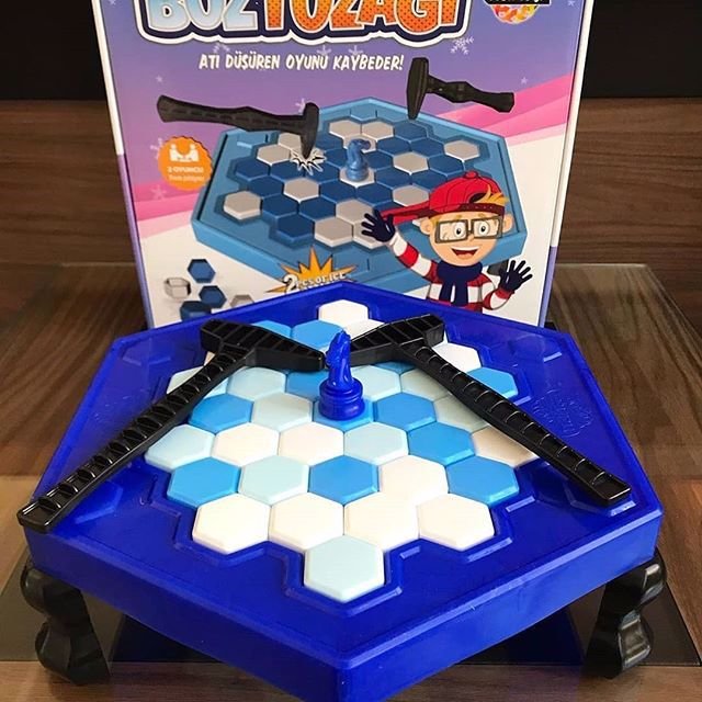 ИГРА РАЗБИВАЯ ЛЕД